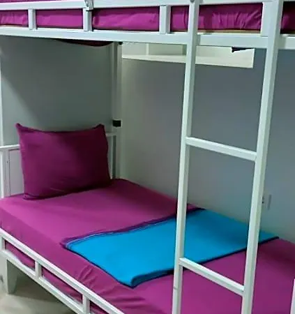 Auberge de jeunesse Xalila Only For Men, In