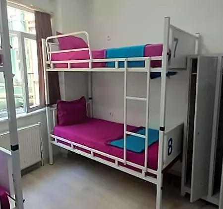 Auberge de jeunesse Xalila Only For Men, In